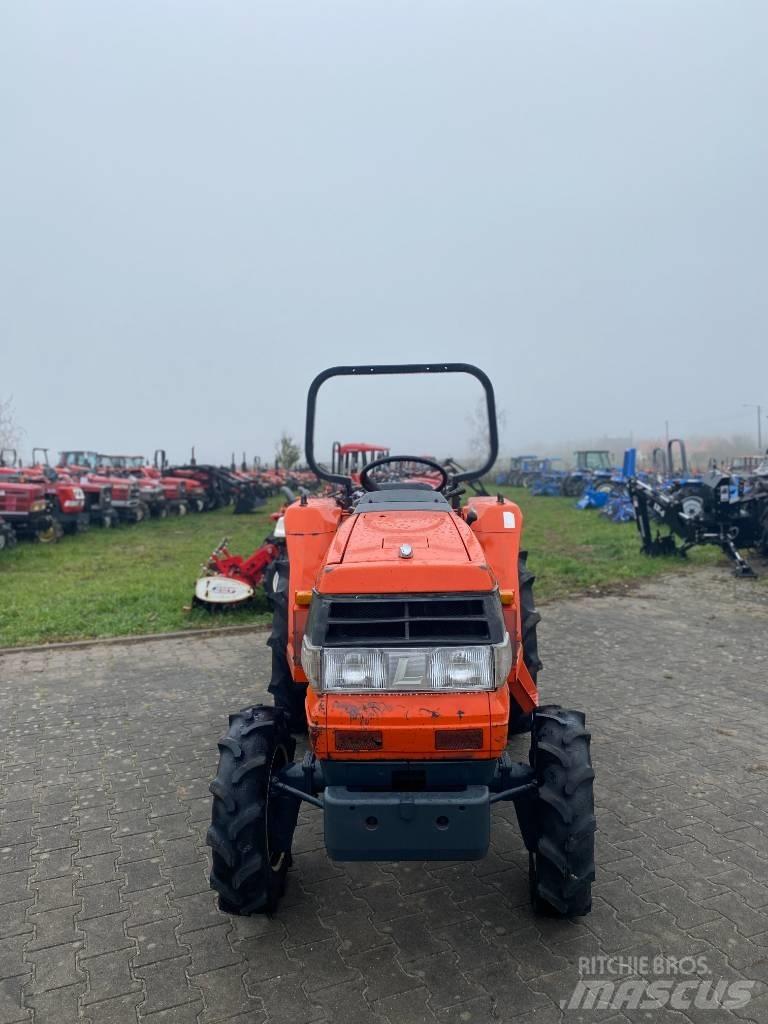 Kubota GL 220 Tractoare compacte