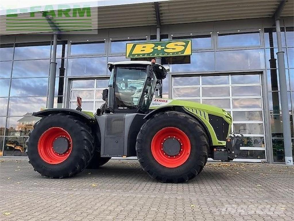 CLAAS xerion Tractoare