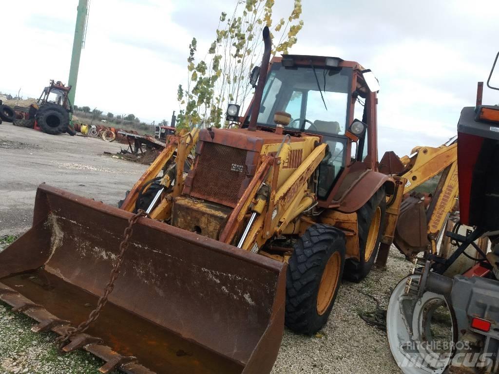 CASE 580 SK Buldoexcavatoare
