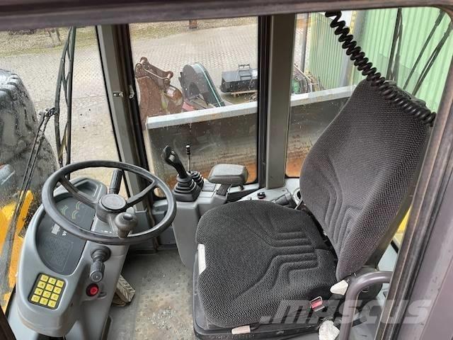 Volvo L30B PRO Incarcator pe pneuri