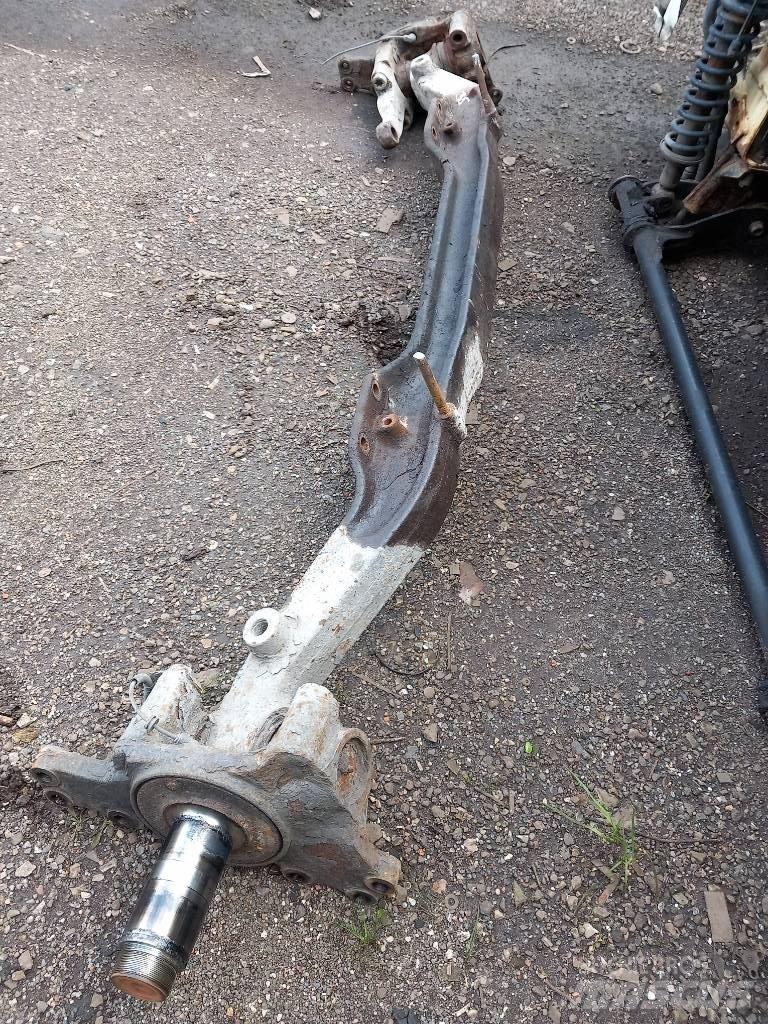 MAN TGM  81440017239 Axe