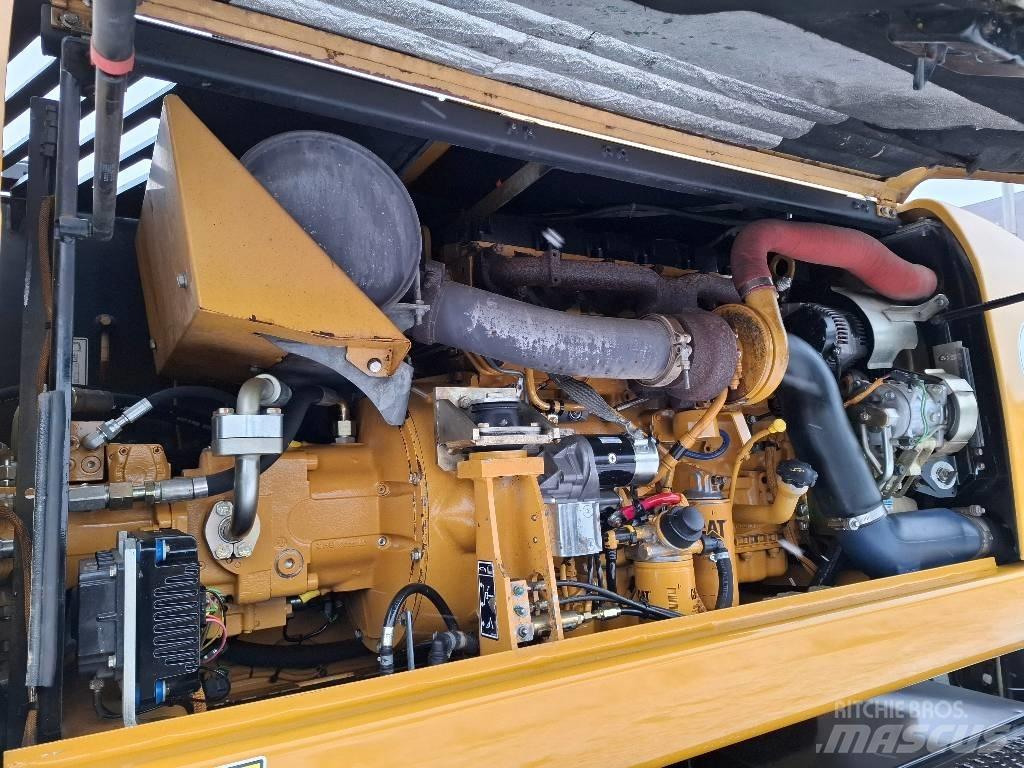 CAT 316 D Excavatoare cu roti