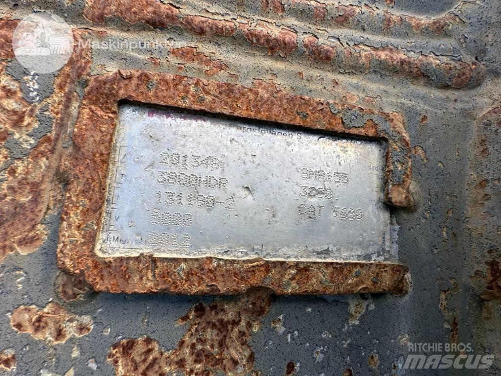 CAT 374 F L Excavatoare pe șenile
