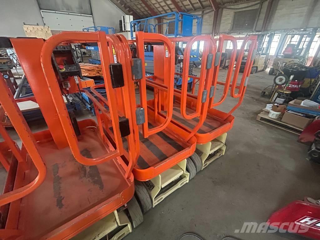 JLG 1230 ES Ascensoare verticale catarg