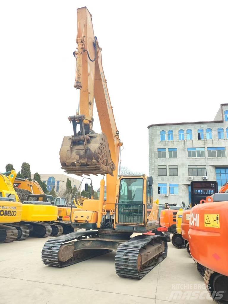 Hyundai R220LC-9S Excavatoare pe șenile
