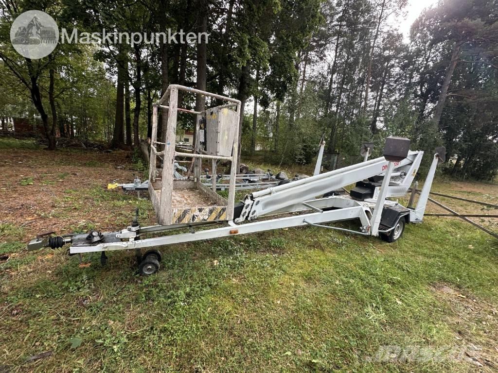 Dino 180 T Platforme aeriene montate pe remorca