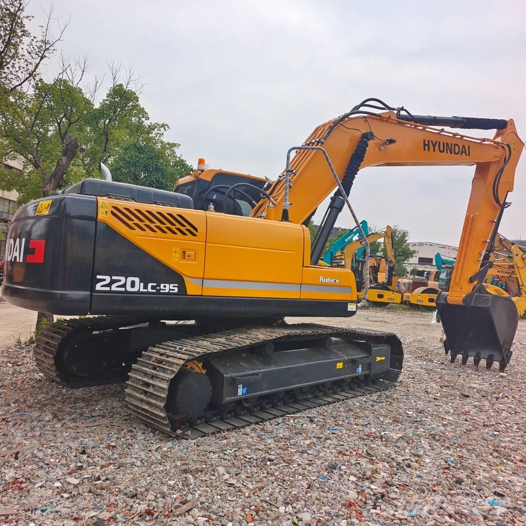 Hyundai 220 LC-9S Excavatoare pe șenile
