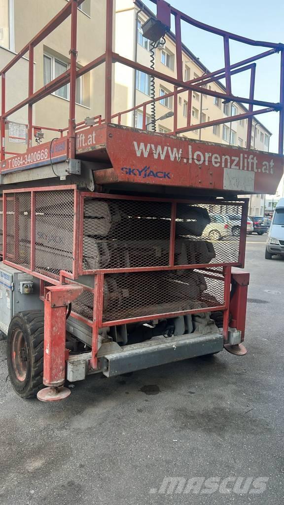 SkyJack SJ 9250 Platforme autoridicatoare