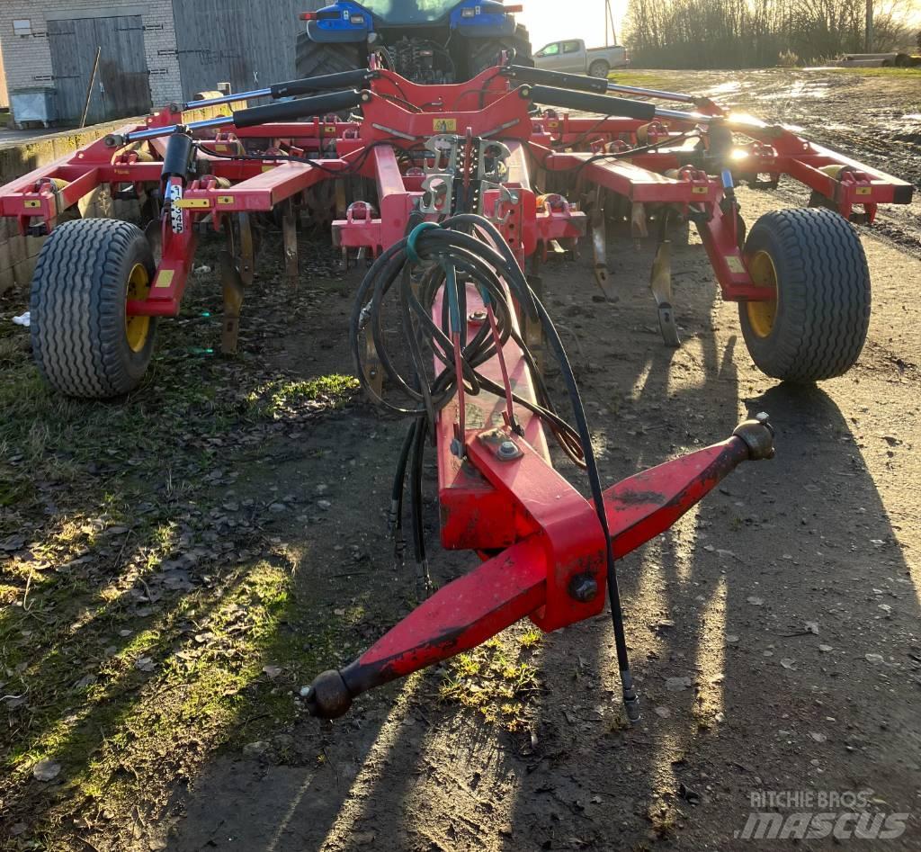 Väderstad Cultus420 Cultivatoare