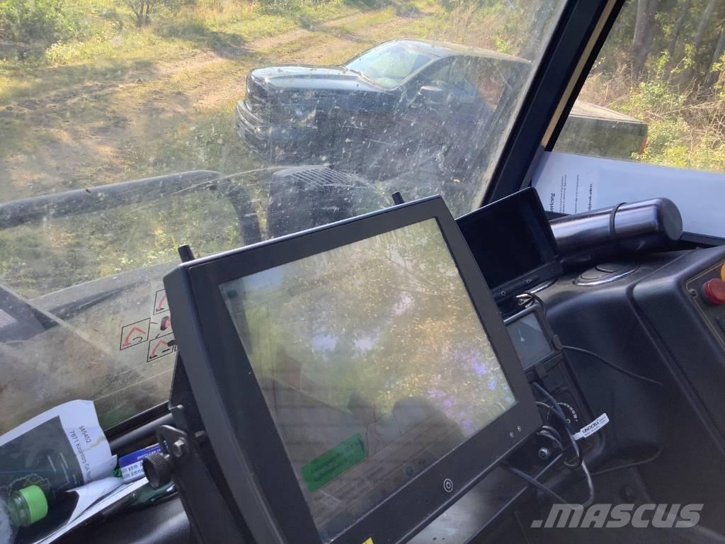Ponsse Scorpion Combine forestiere