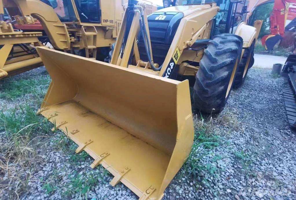 JCB 4 CX Buldoexcavatoare