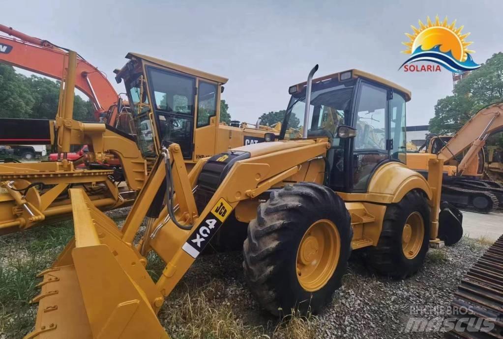 JCB 4 CX Buldoexcavatoare