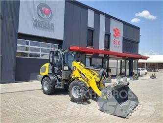 Wacker Neuson WL 54 Incarcator pe pneuri