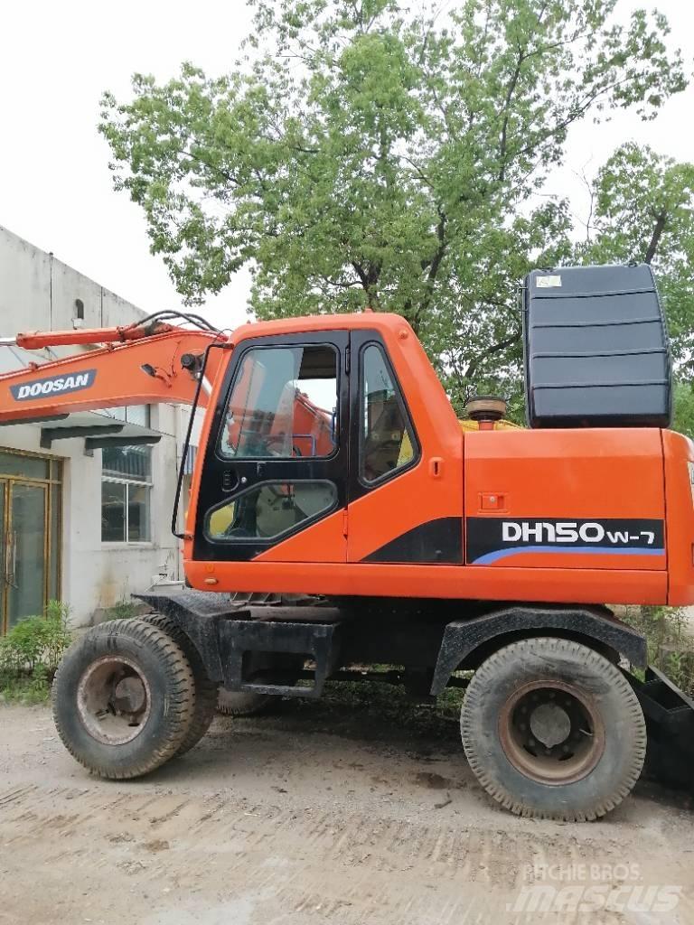 Doosan DH 150 W-7 Excavatoare pe șenile
