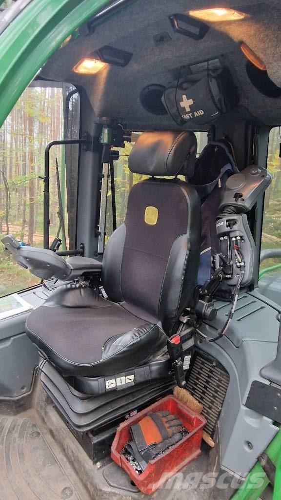 John Deere 1170G Combine forestiere