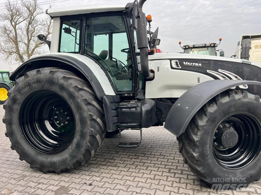 Valtra T 202 Versu Tractoare
