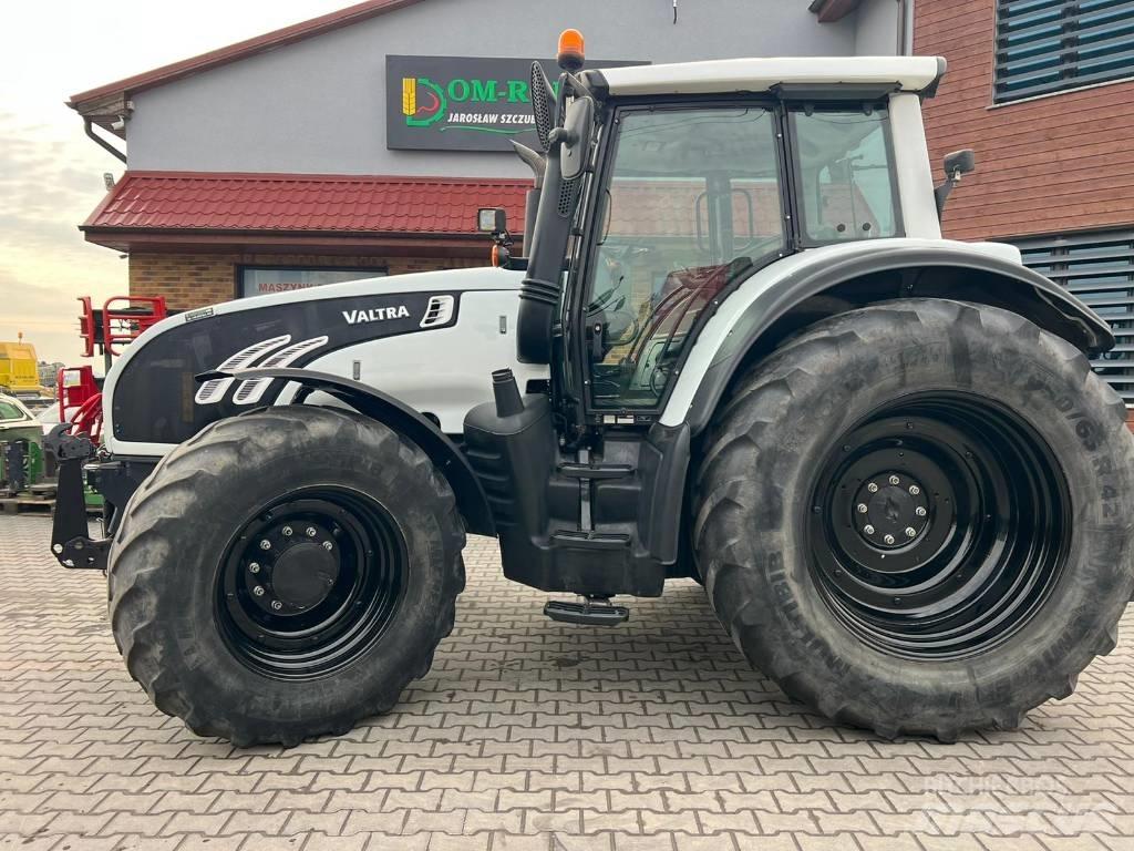 Valtra T 202 Versu Tractoare