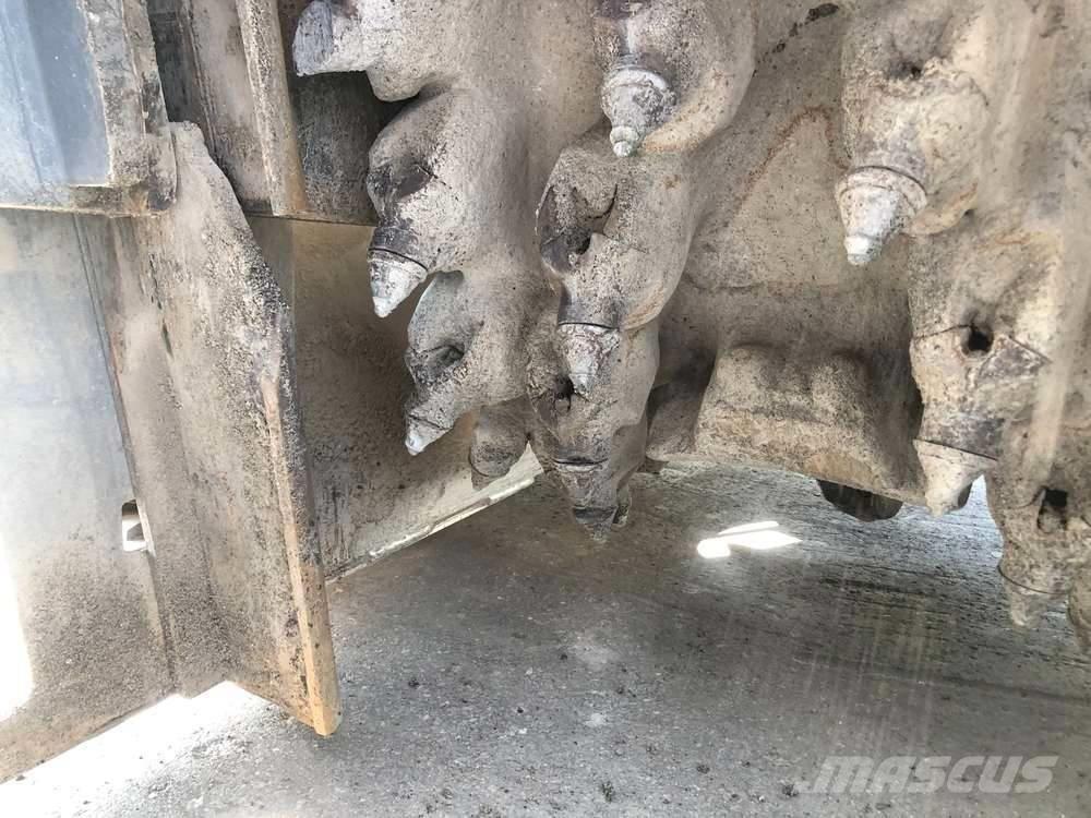 Wirtgen W 100 CFi Utilaje asfalt cu freze reci