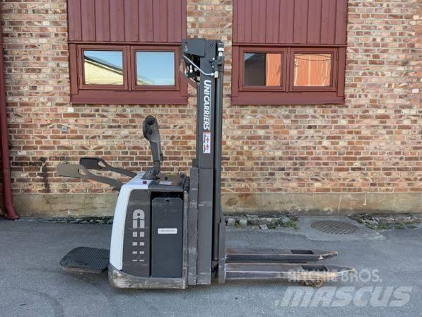 Atlet PSP Transpaleti autopropulsanti