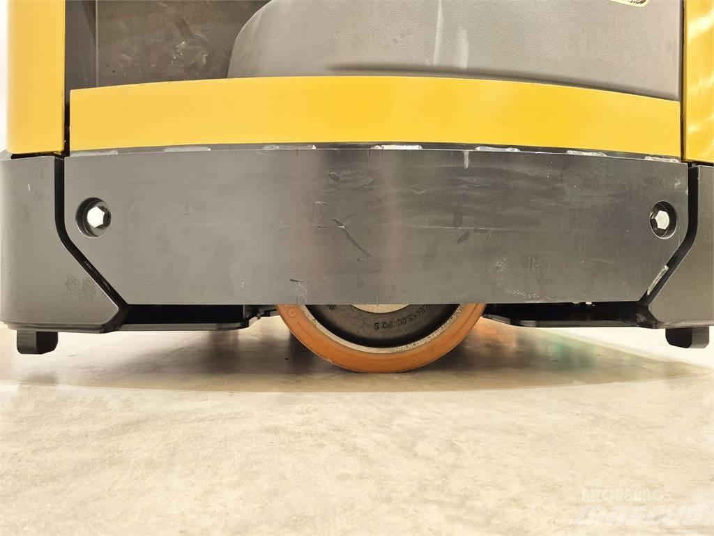 CAT NR14N3C Stivuitor cu catarg retractabil