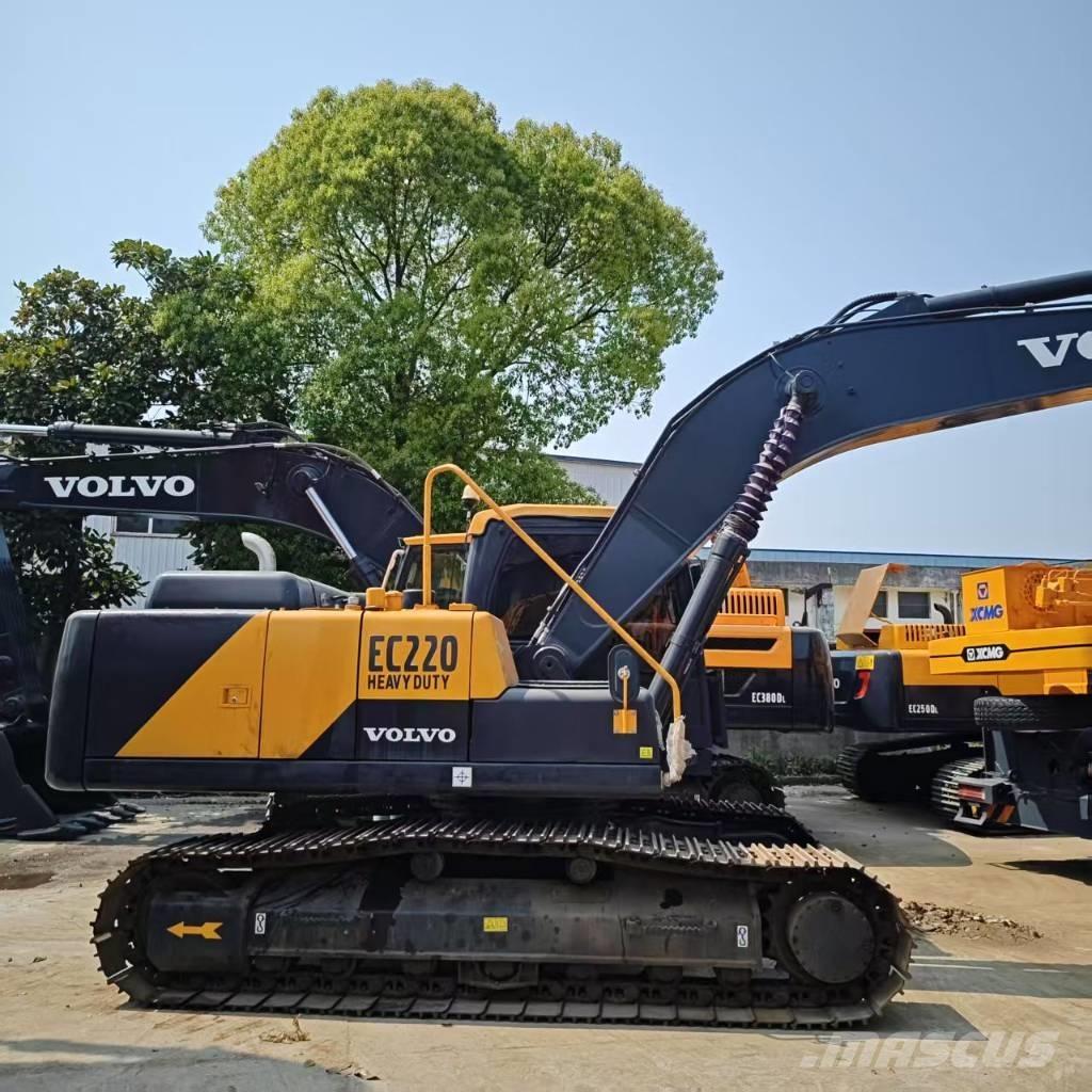 Volvo EC 220 Excavatoare pe șenile
