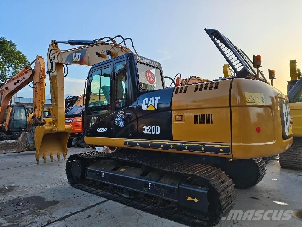 CAT 320 D Excavatoare pe șenile
