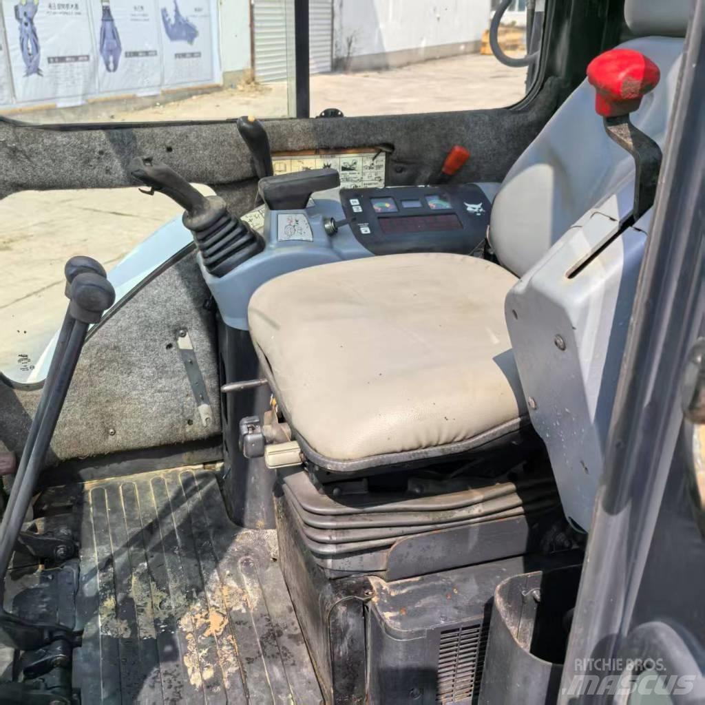 Bobcat 331 Mini excavatoare < 7t