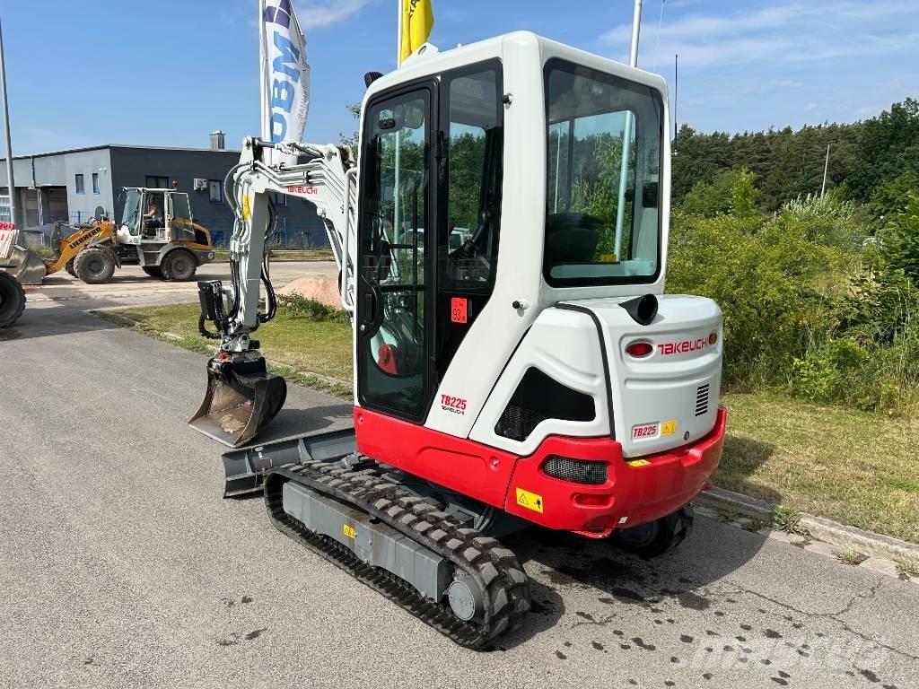 Takeuchi TB 225A V5 Mini excavatoare < 7t