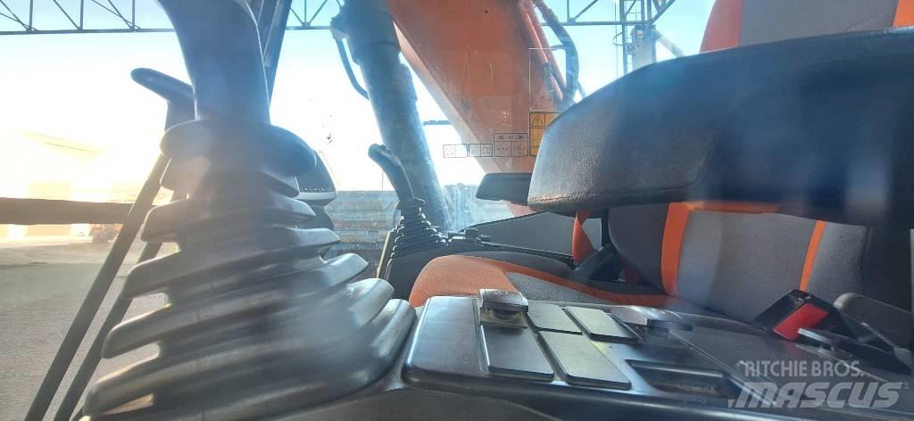 Doosan DX140LC-5 Excavatoare pe șenile
