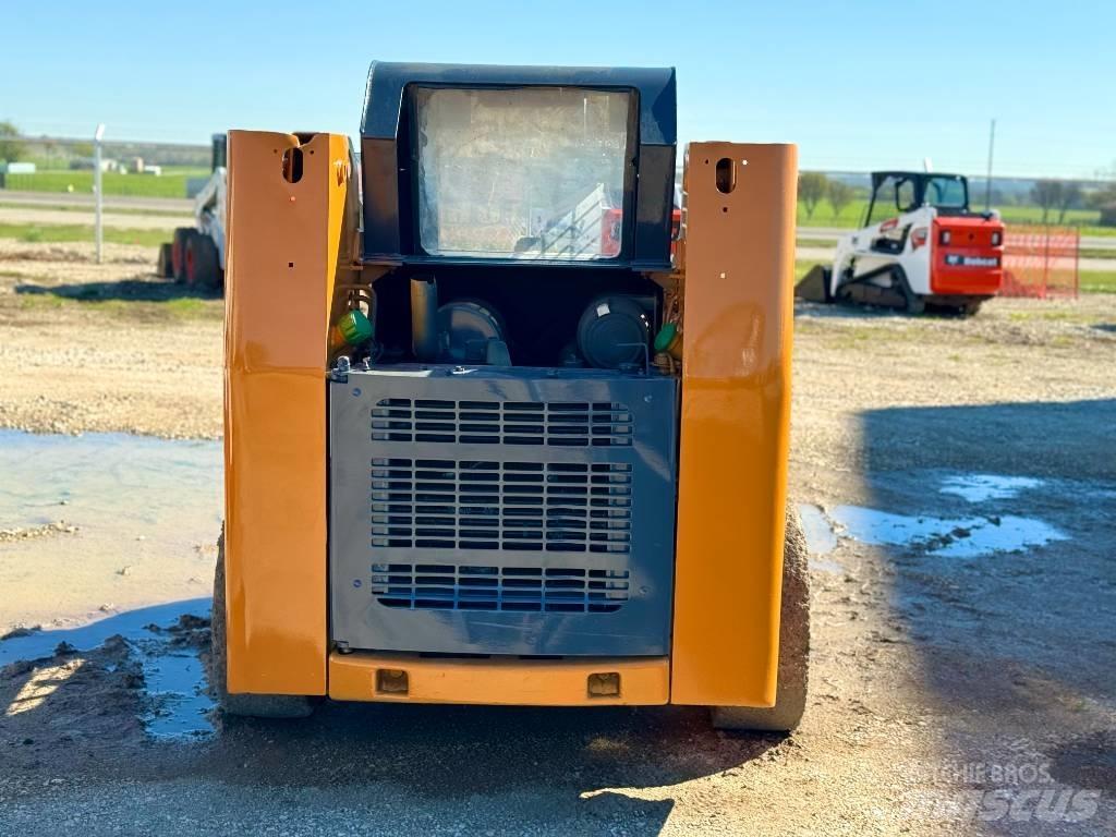 CASE 40 XT Mini incarcator