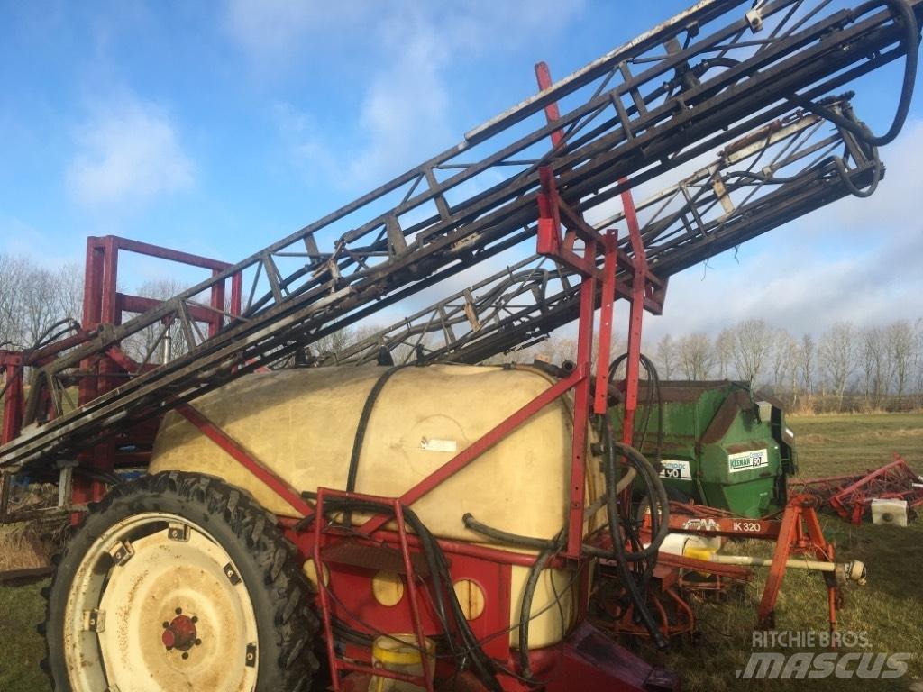 Hardi Trailersprøjte Tractoare agricole sprayers