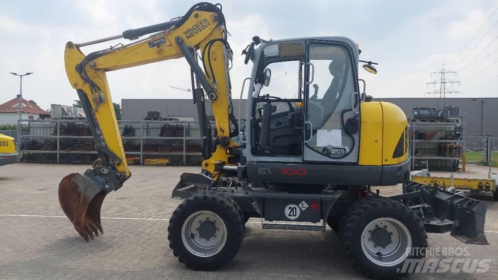 Wacker Neuson EW100 Excavatoare cu roti