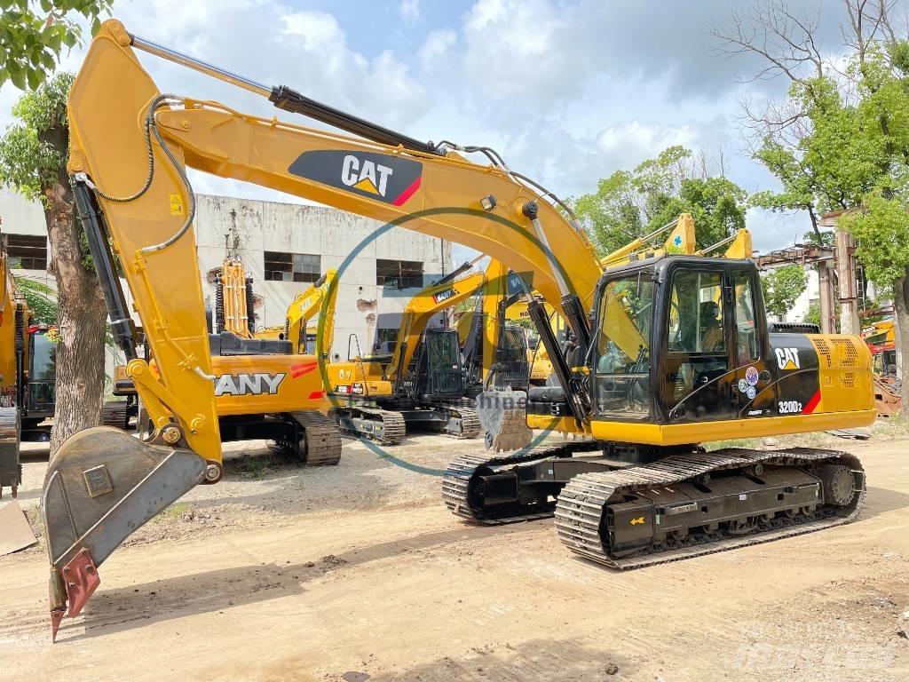 CAT 320 D 2 Excavatoare 7t - 12t