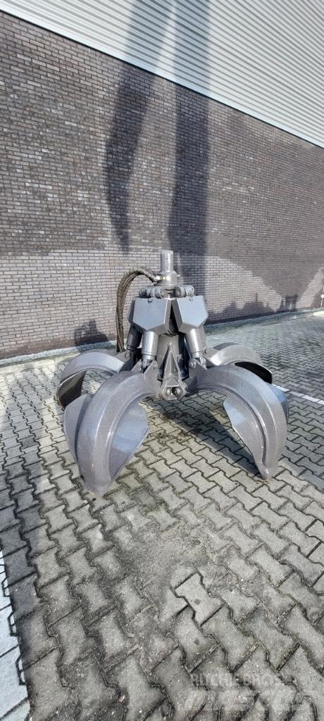 Fuchs 600L Grijper Cupa