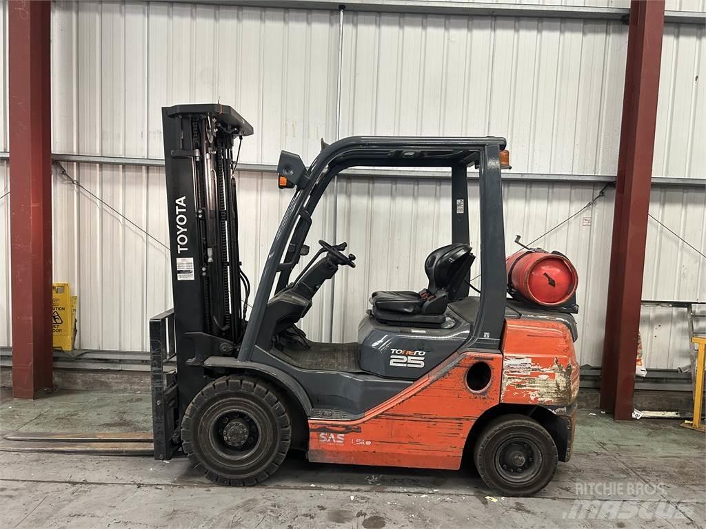 Toyota 02-8FGF25 Stivuitor GPL