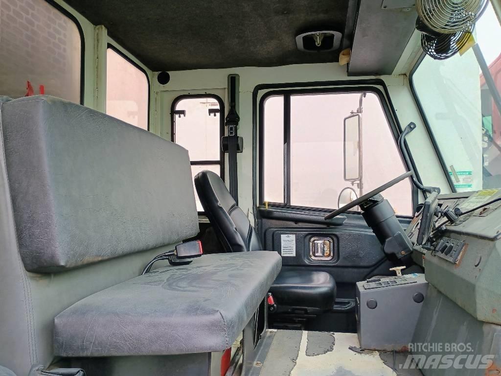  Crane Carrier LE Camion de deseuri