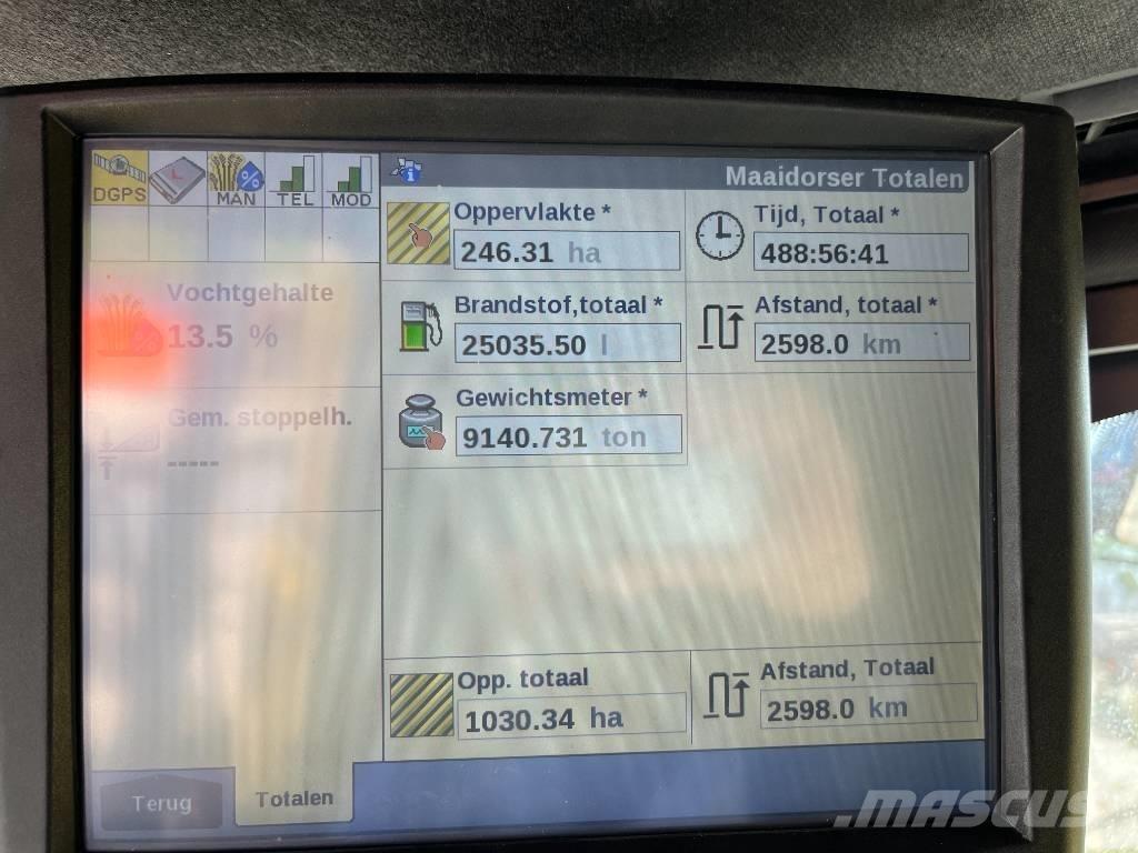 New Holland CR 8.90 Combine de secerat