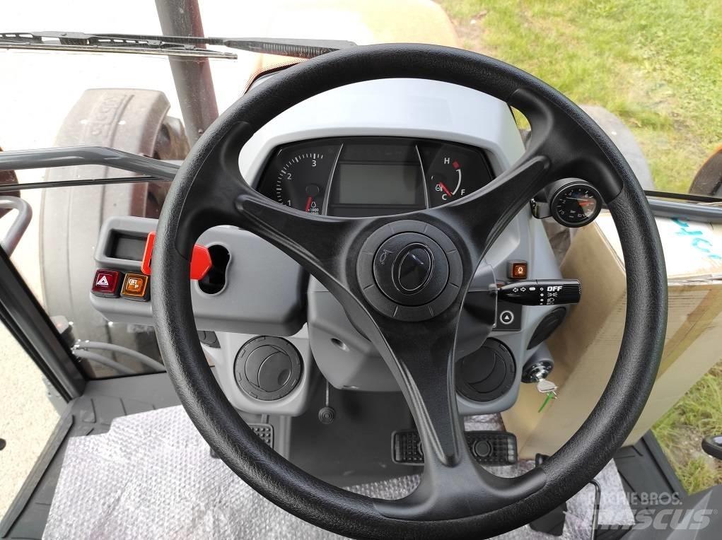 Kubota M4073 Tractoare