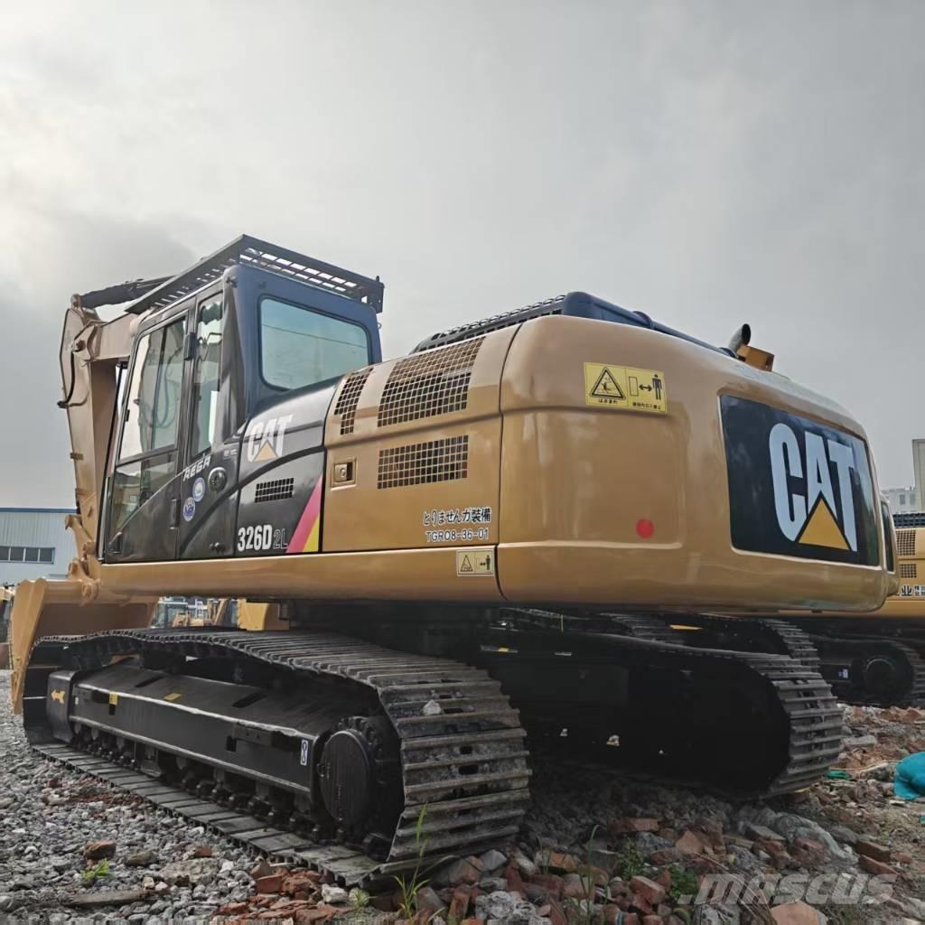 CAT 326DL Excavatoare pe șenile

