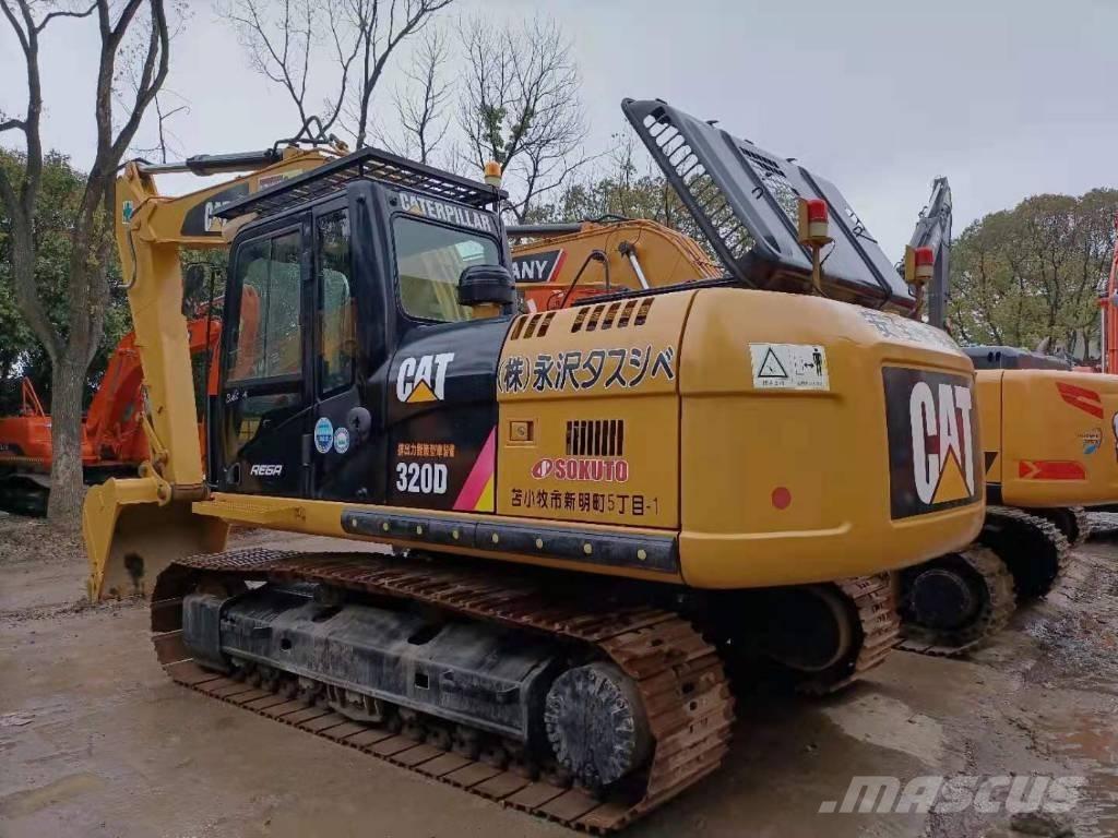CAT 320 D Excavatoare pe șenile
