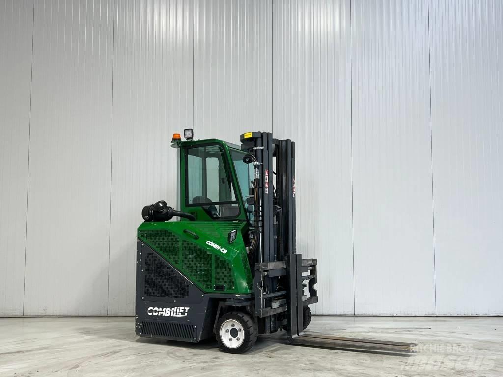 Combilift CB2500 lpg Stivuitoare cu patru brate