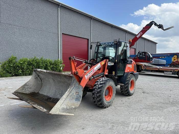 Kubota R065W Incarcator pe pneuri