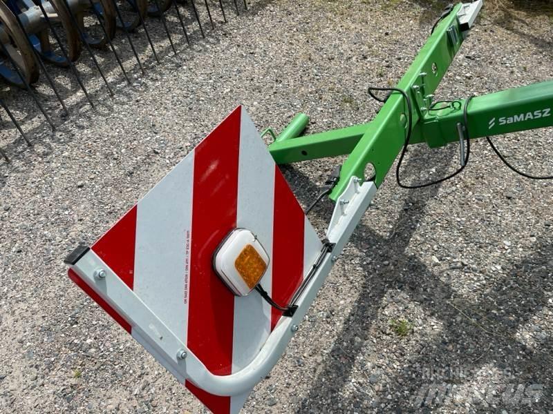 Samasz Twist 600 Utilaj de răvăşit fân