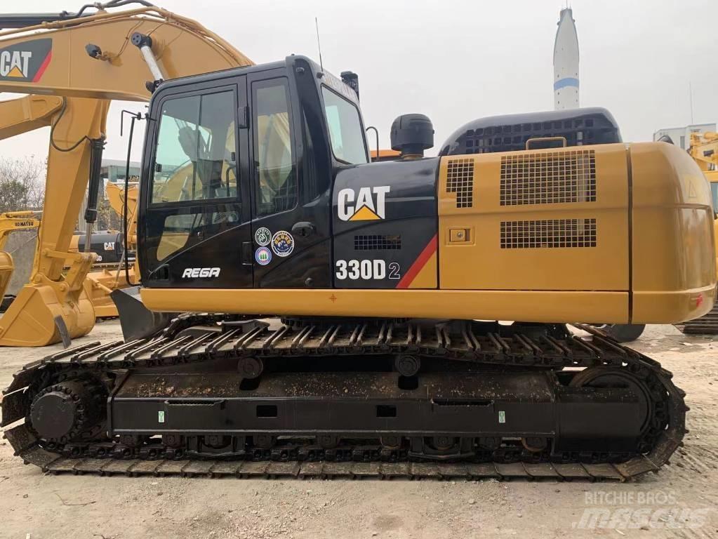CAT 330 D Excavatoare pe șenile
