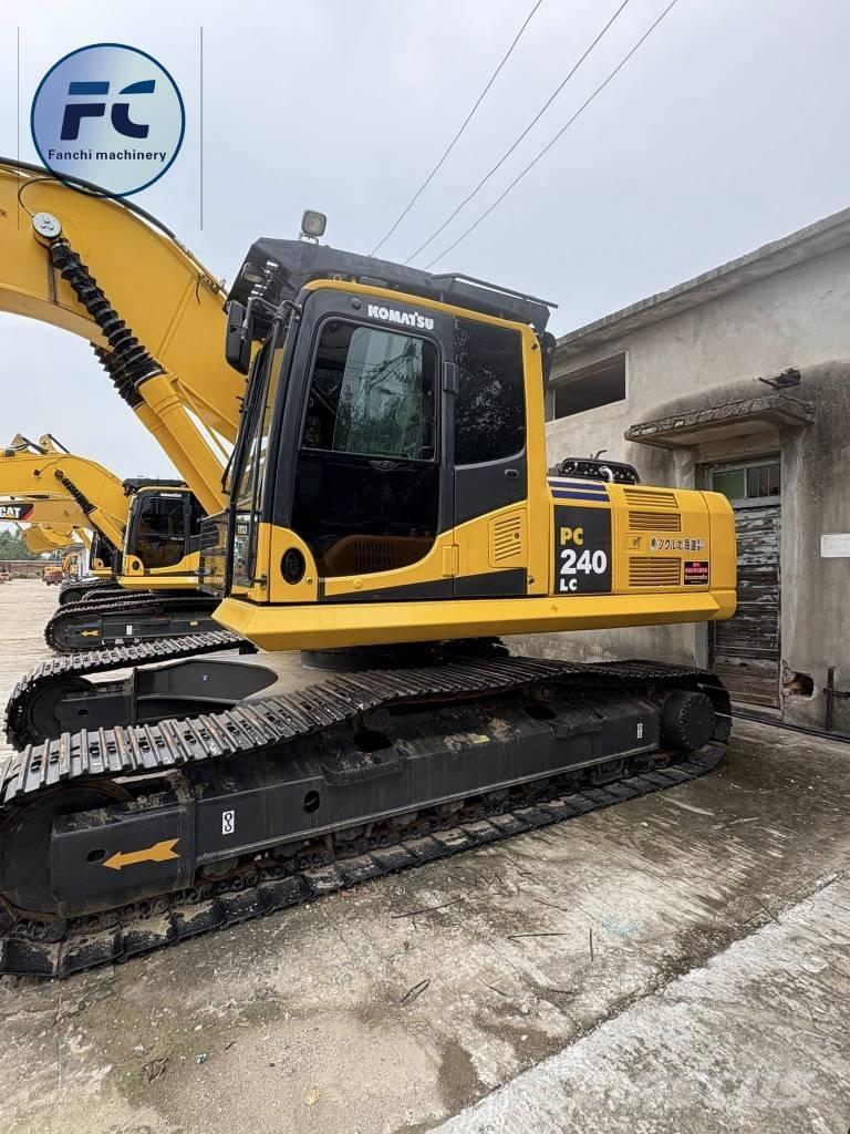 Komatsu PC 240 LC Excavatoare pe șenile
