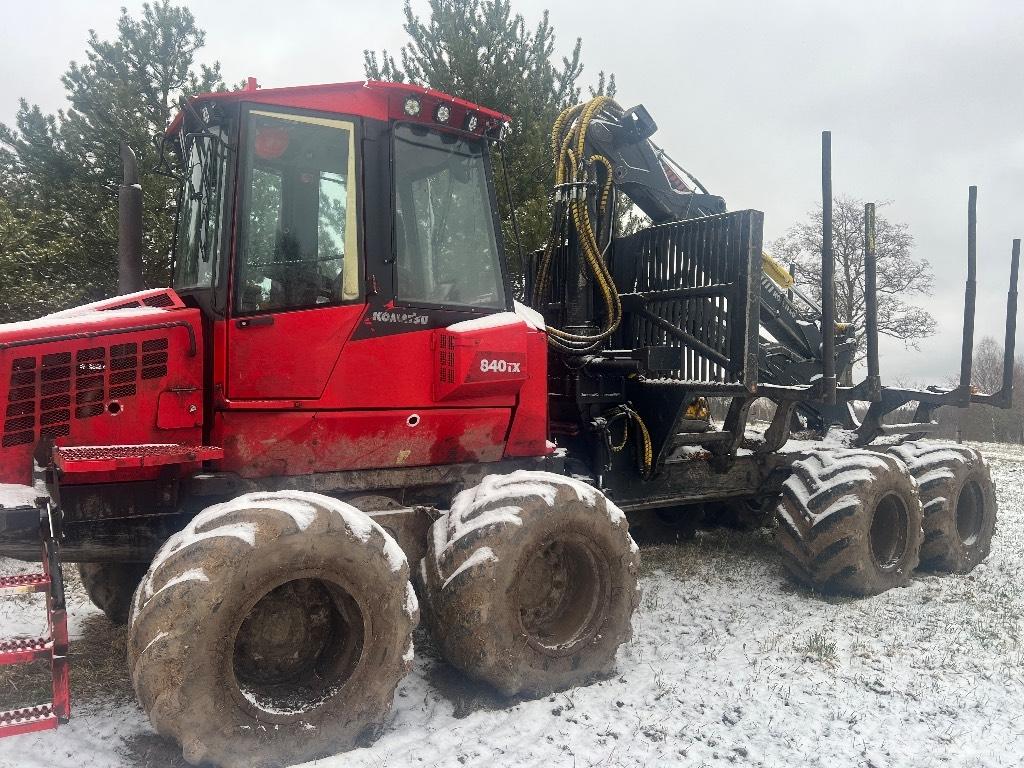 Komatsu 840 TX Transportoare
