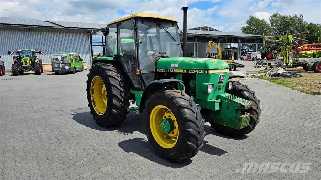 John Deere 2040A Tractoare