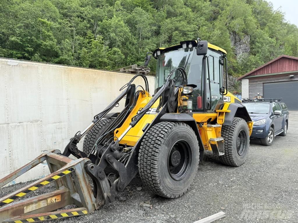 JCB 413K Incarcator pe pneuri