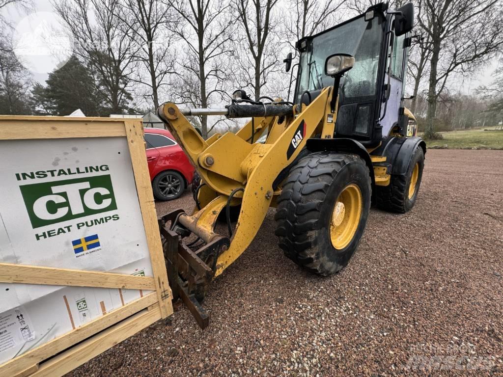 CAT 908 H Incarcator pe pneuri