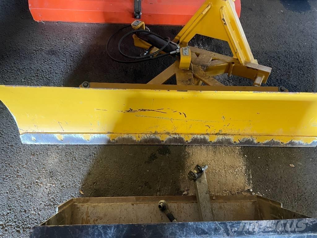  P.Olssons LB 180 Utilaje deszapezire
